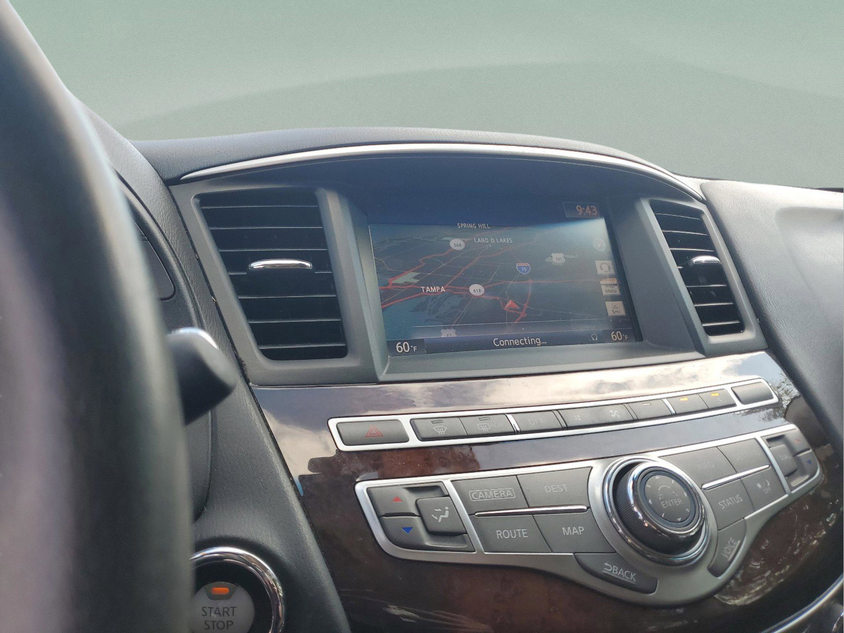 Used 2015 INFINITI QX60 FWD w/ Deluxe Touring Package image 18