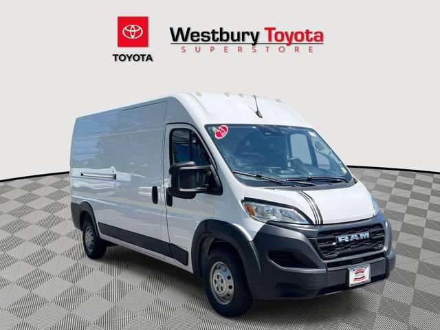 Used 2023 RAM ProMaster 2500 FWD image 1