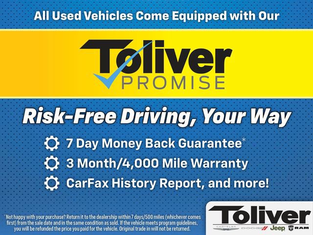 Used 2024 Chrysler Pacifica Touring-L image 11