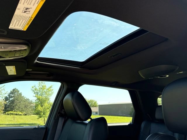 Used 2022 Dodge Durango GT AWD/4WD image 11