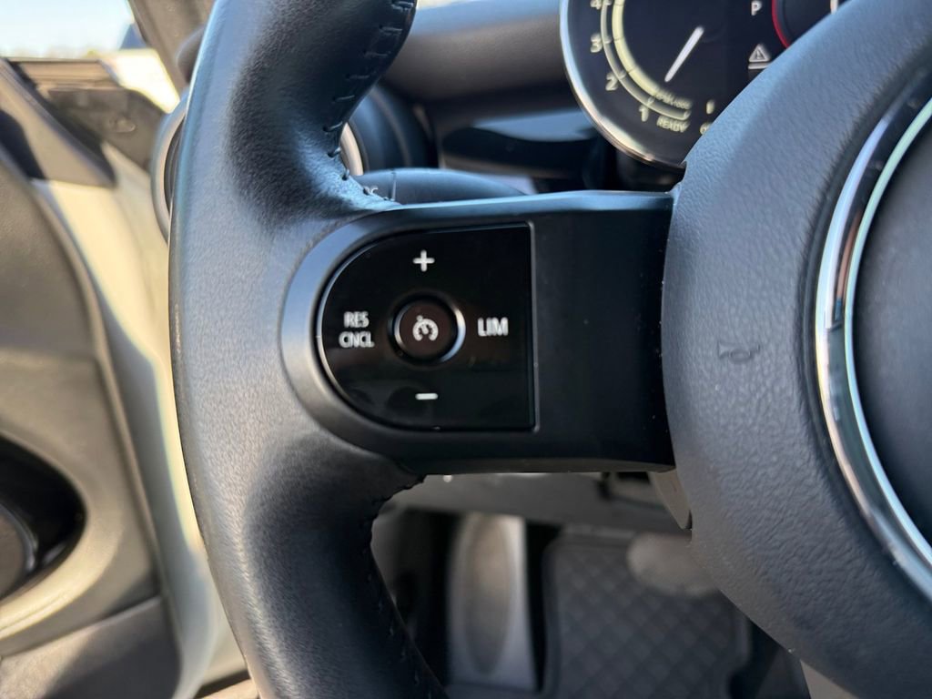 Used 2023 MINI Cooper Convertible image 16