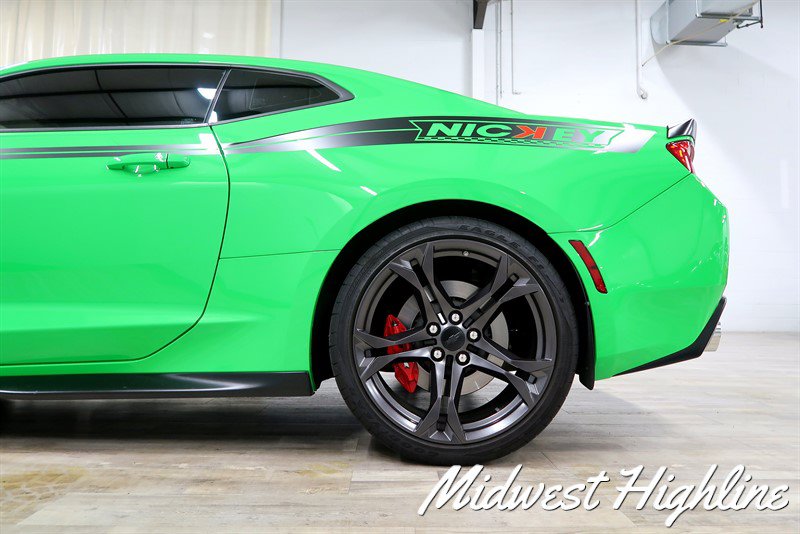 Used 2017 Chevrolet Camaro SS RWD image 17