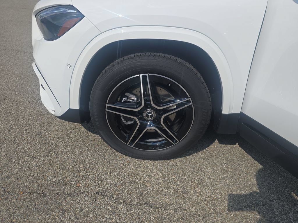 New 2026 Mercedes-Benz GLA 250 4MATIC image 26