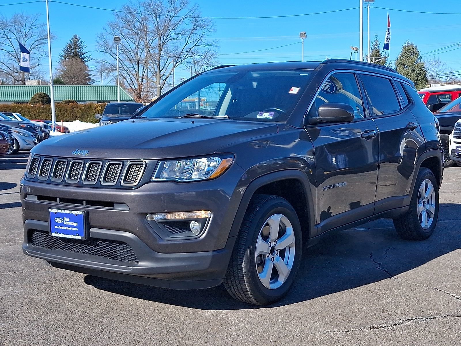 Used 2020 Jeep Compass Latitude w/ Cold Weather Group image 3