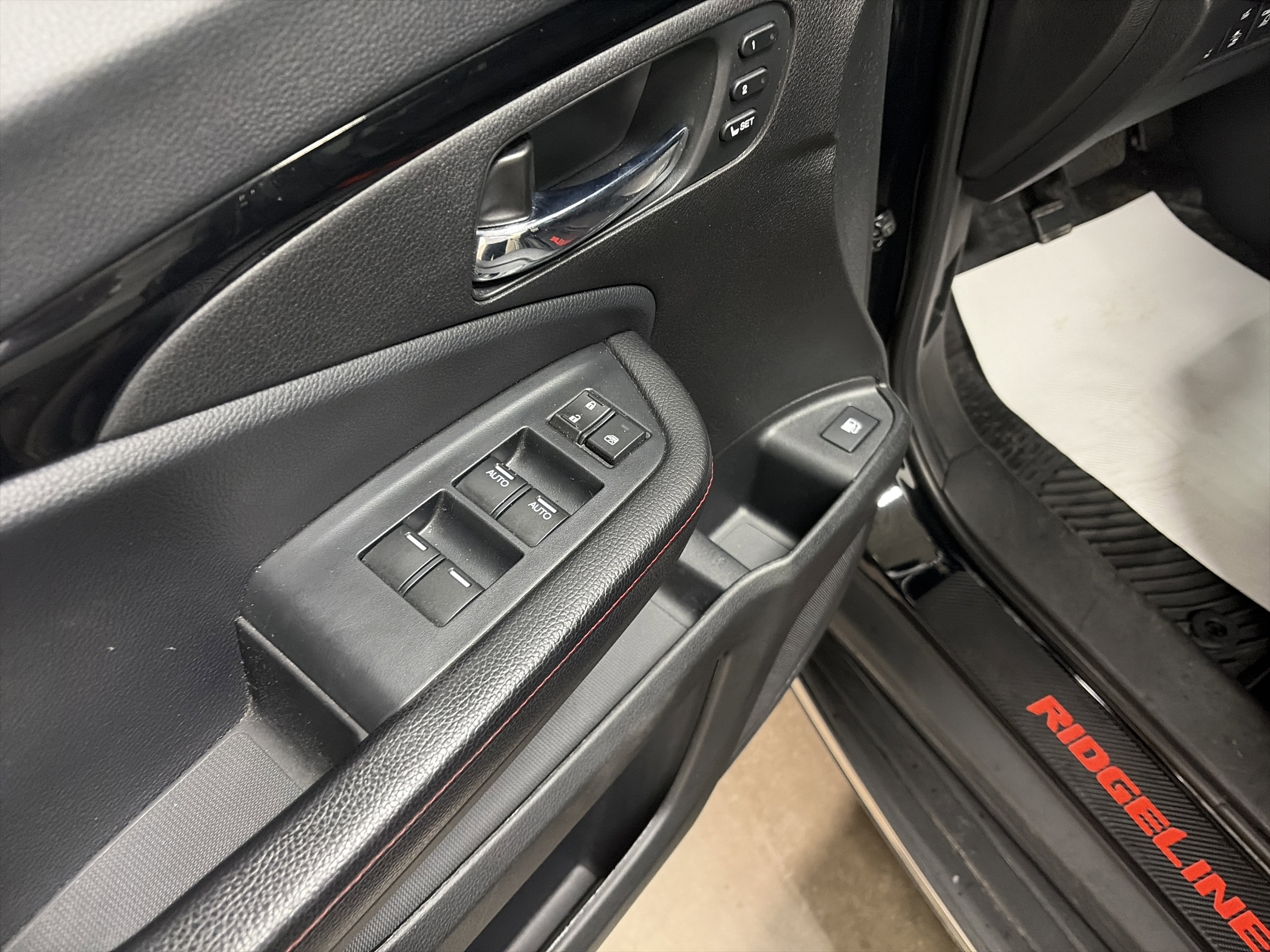 Used 2020 Honda Ridgeline Black Edition image 26