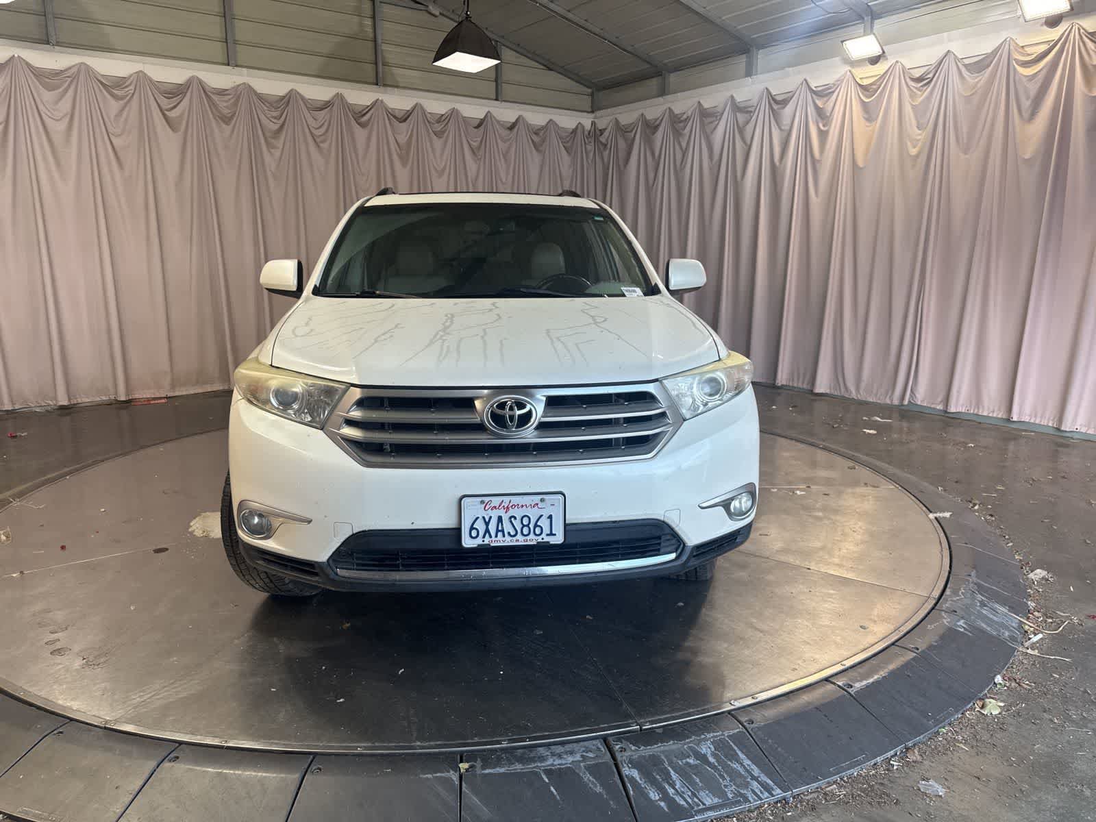 Used 2012 Toyota Highlander SE video 2