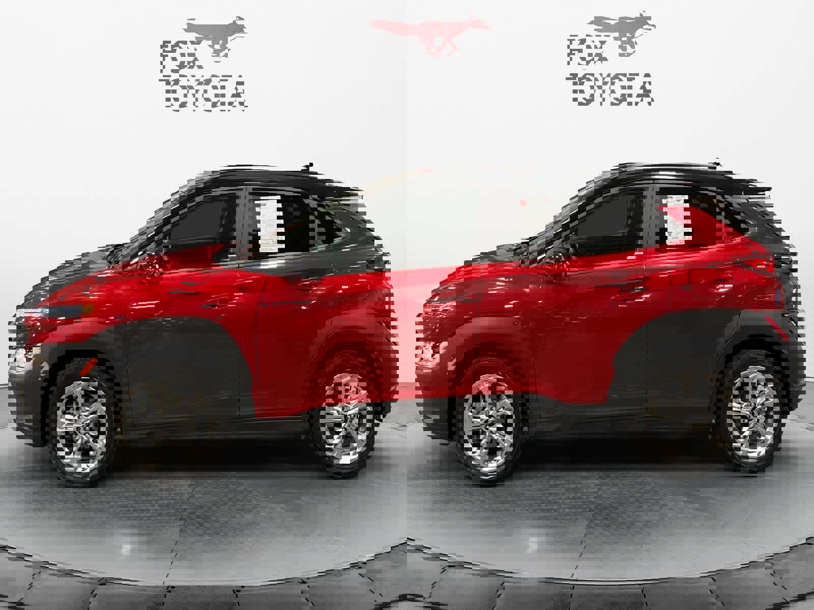 Used 2022 Hyundai Kona SEL w/ Cargo Package image 3