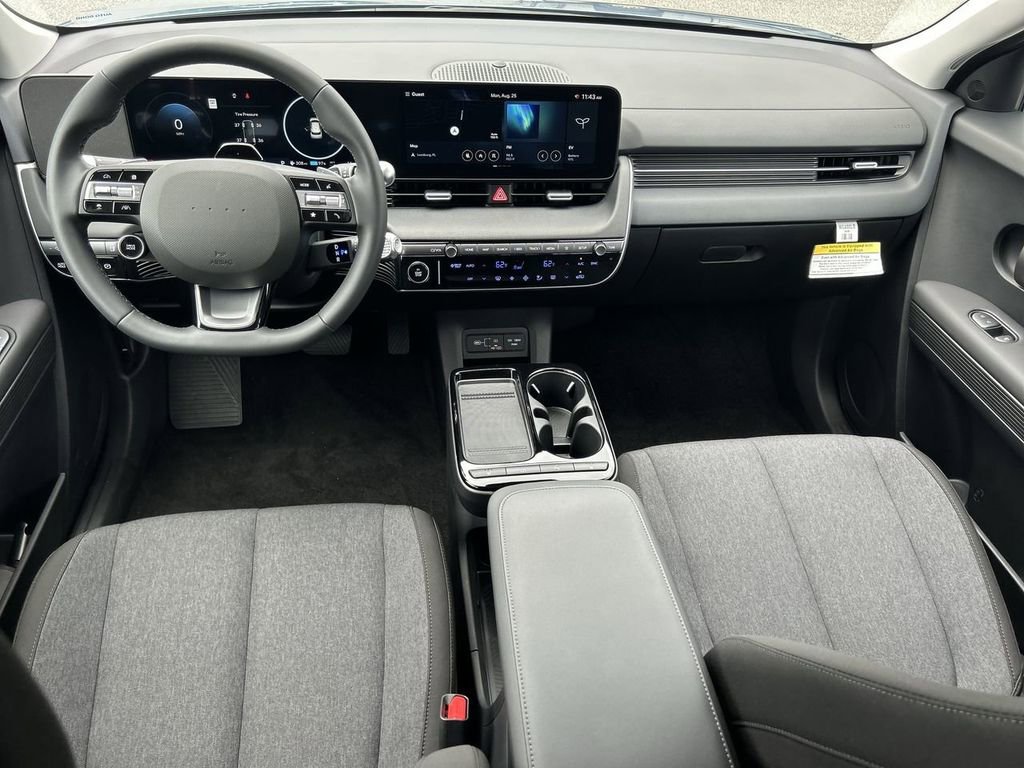 New 2025 Hyundai Ioniq 5 SE RWD image 3