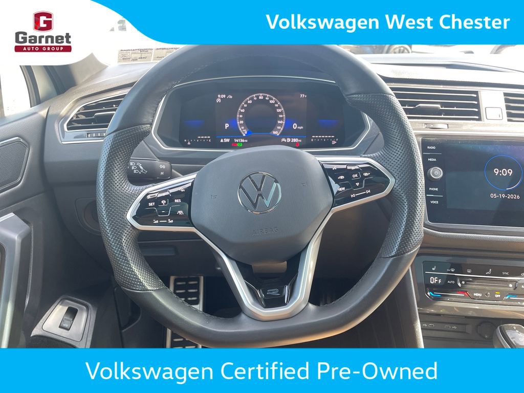 Certified 2024 Volkswagen Tiguan SE R-Line AWD/4WD image 15