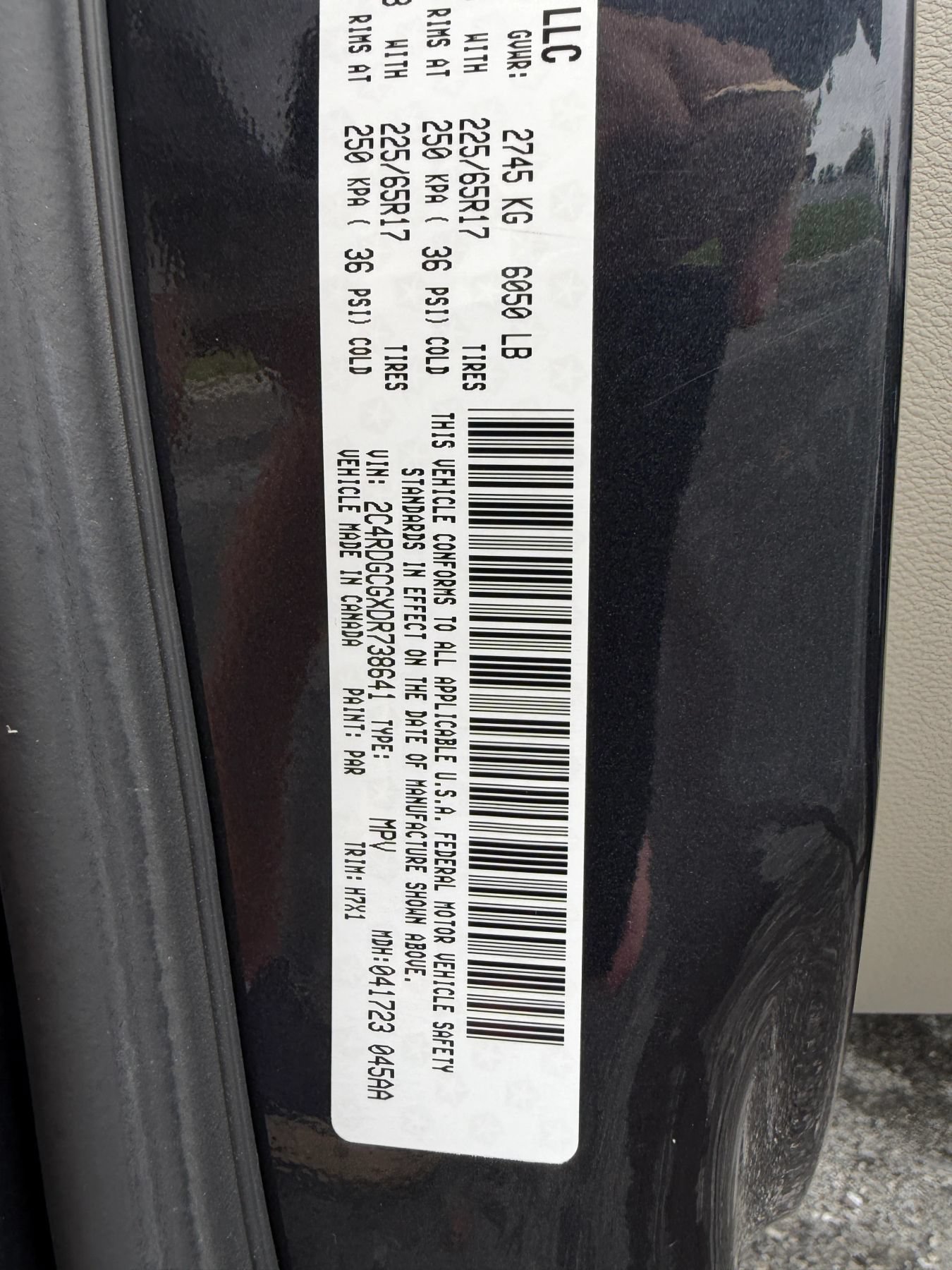 Used 2013 Dodge Grand Caravan SXT w/ Rear Park Assist Pkg FWD image 25