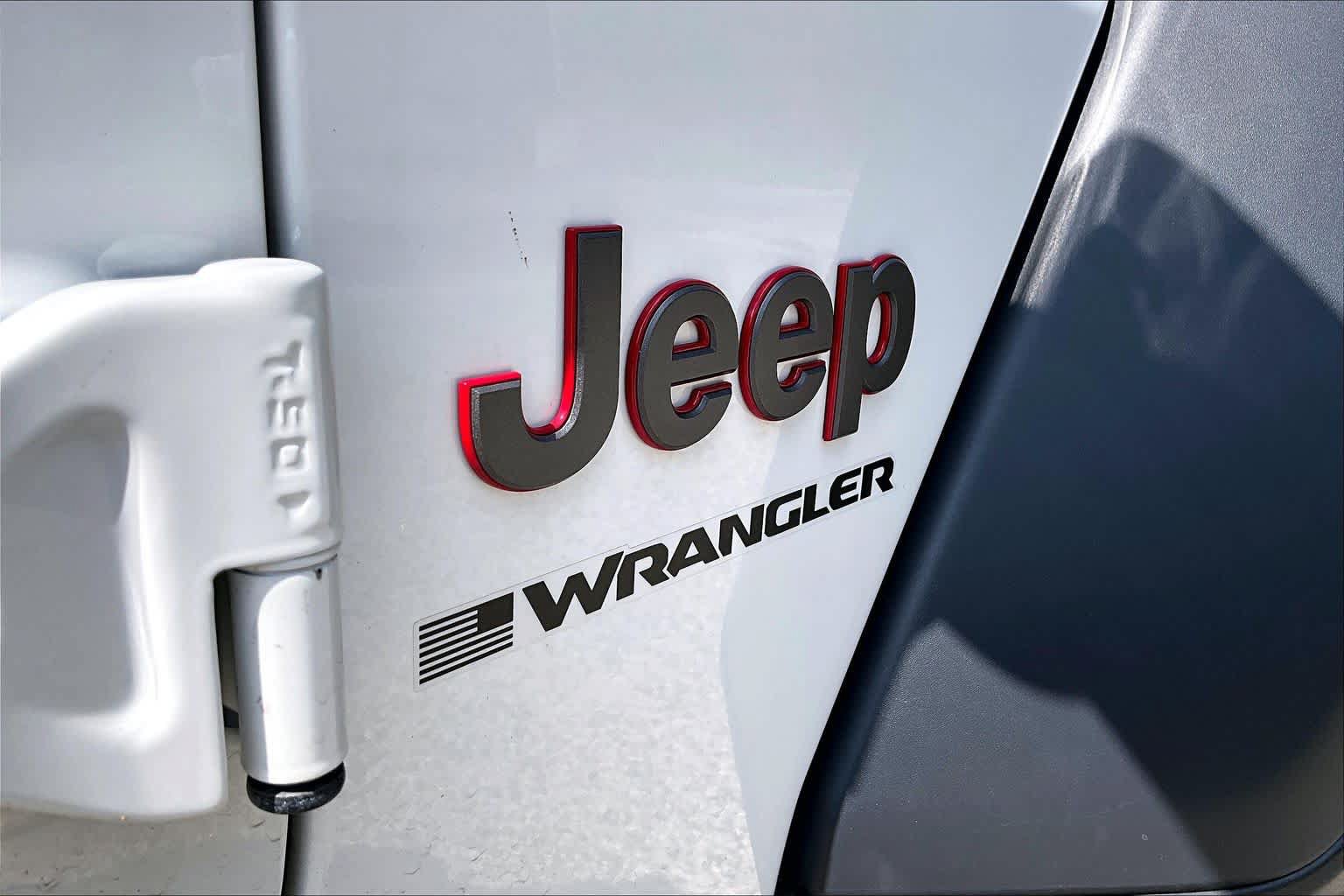 Used 2025 Jeep Wrangler Unlimited Rubicon AWD/4WD image 33