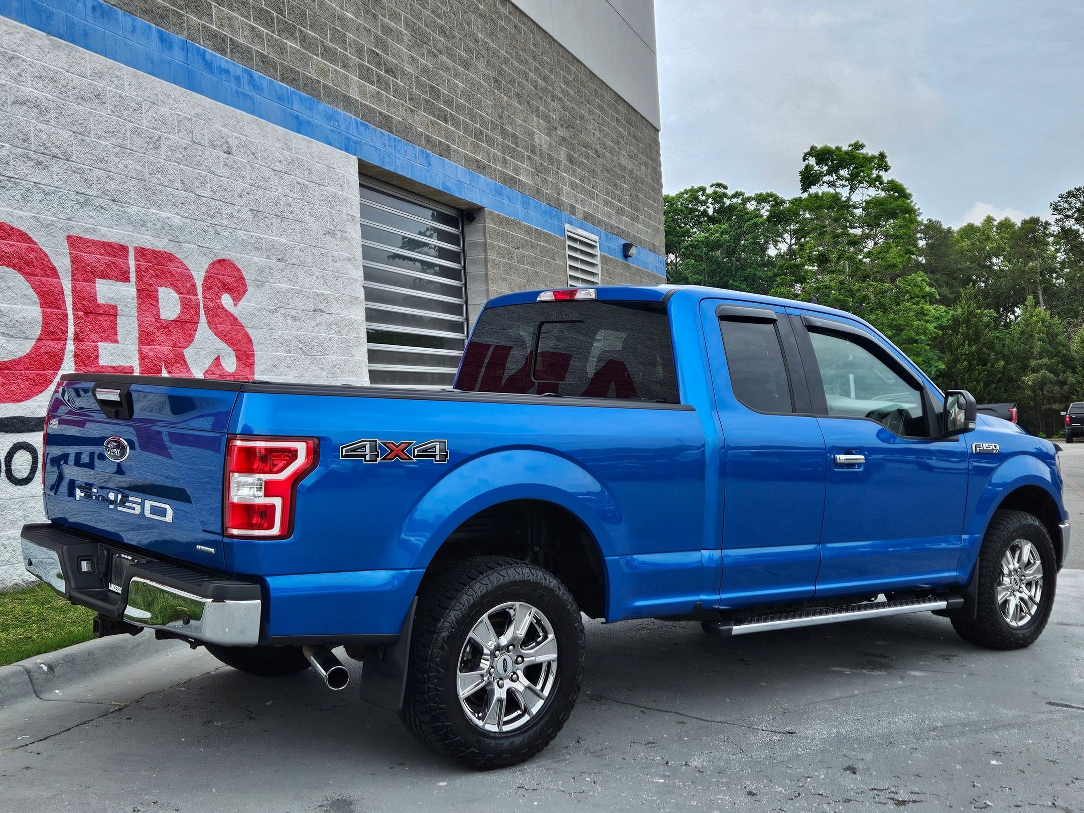 Used 2019 Ford F150 XLT w/ Equipment Group 302A Luxury AWD/4WD image 7
