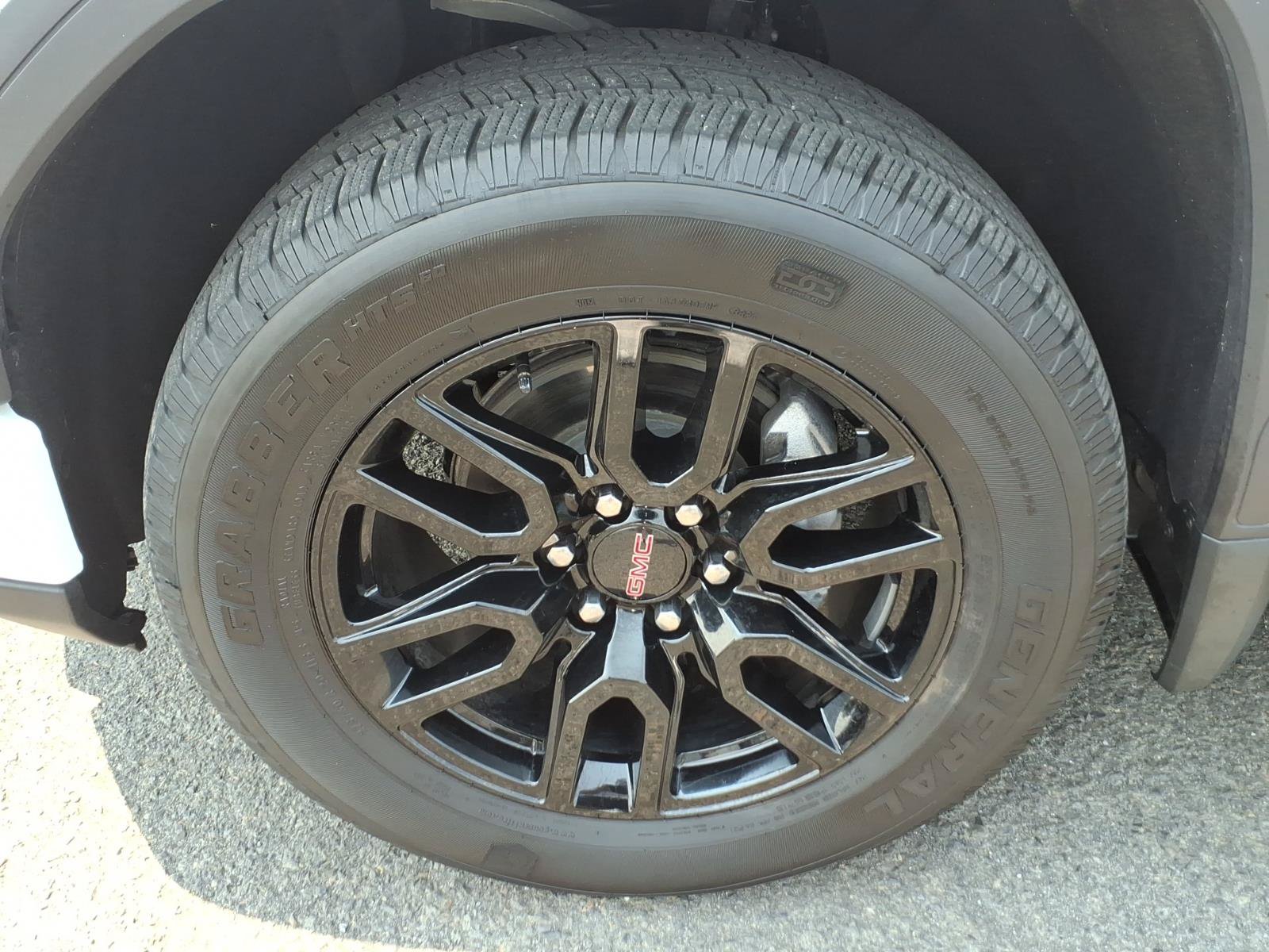 Certified 2025 GMC Sierra 1500 Elevation AWD/4WD image 10
