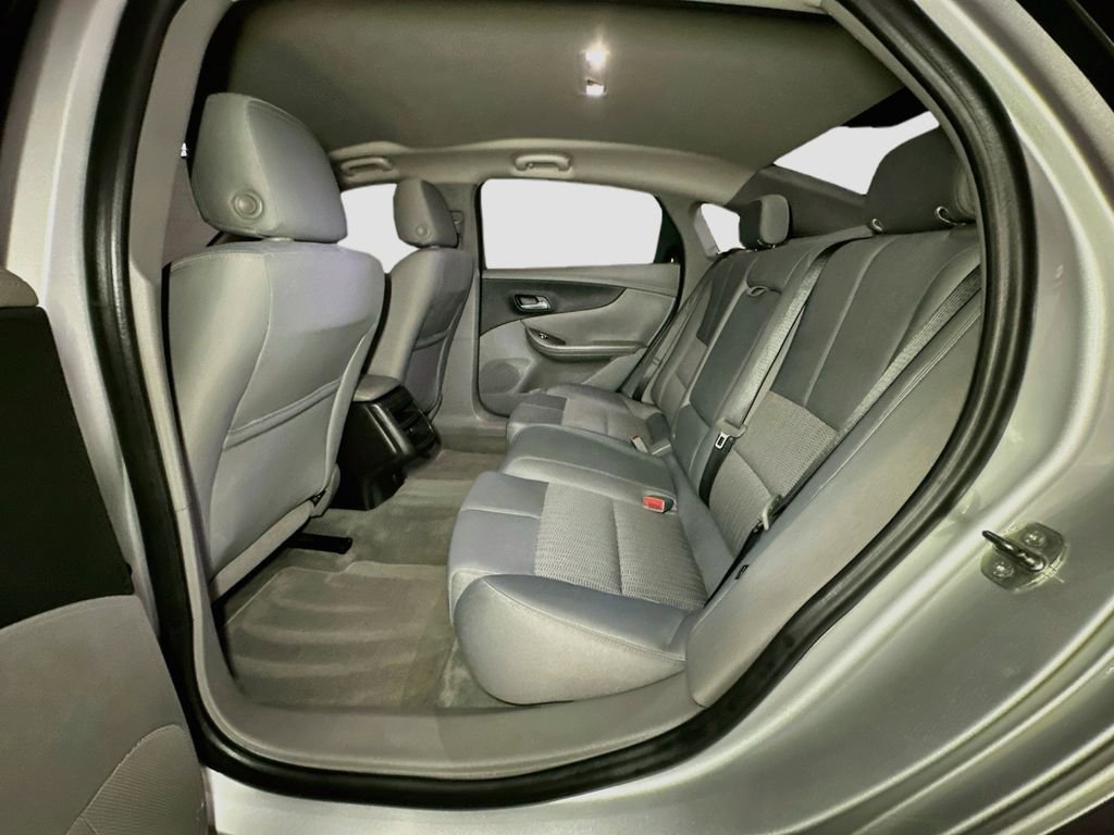 Used 2017 Chevrolet Impala LS w/ Protection Package image 28