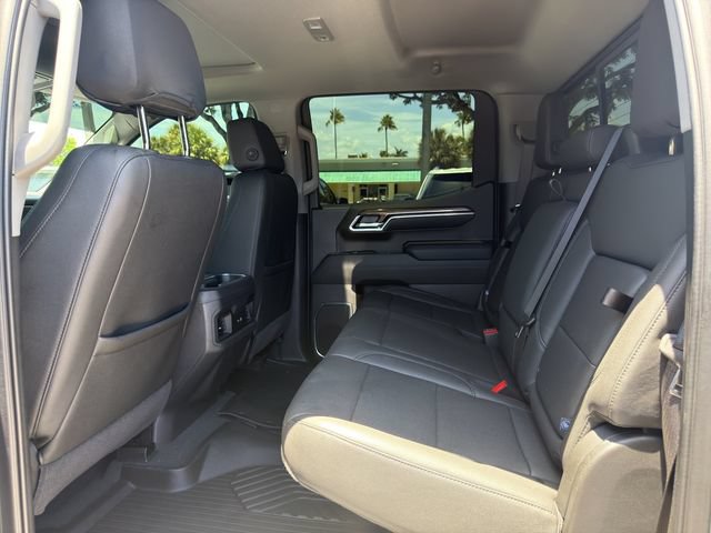 Used 2026 Chevrolet Silverado 1500 LT Trail Boss w/ LT Trail Boss Premium Package AWD/4WD image 14