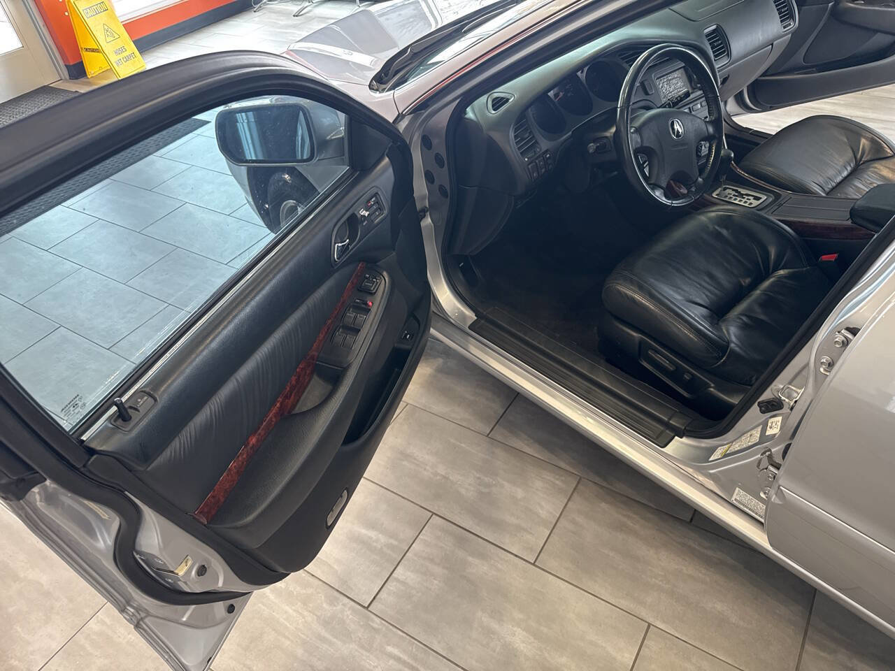 Used 2002 Acura TL w/ Navigation image 30