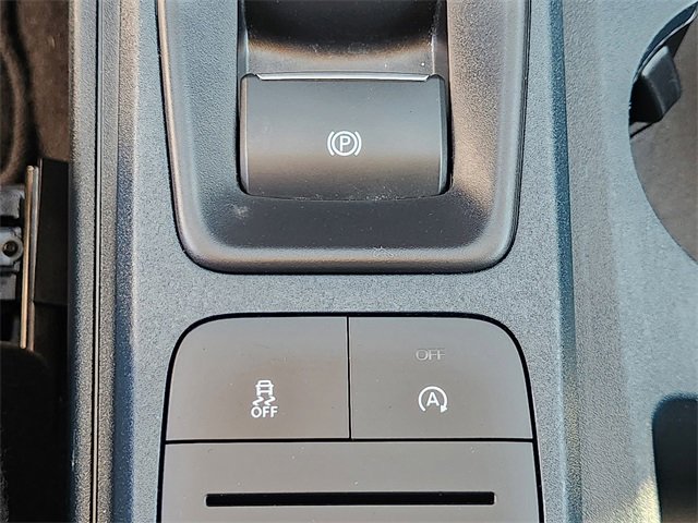 Used 2025 Ford Maverick XLT w/ Equipment Group 302A image 20