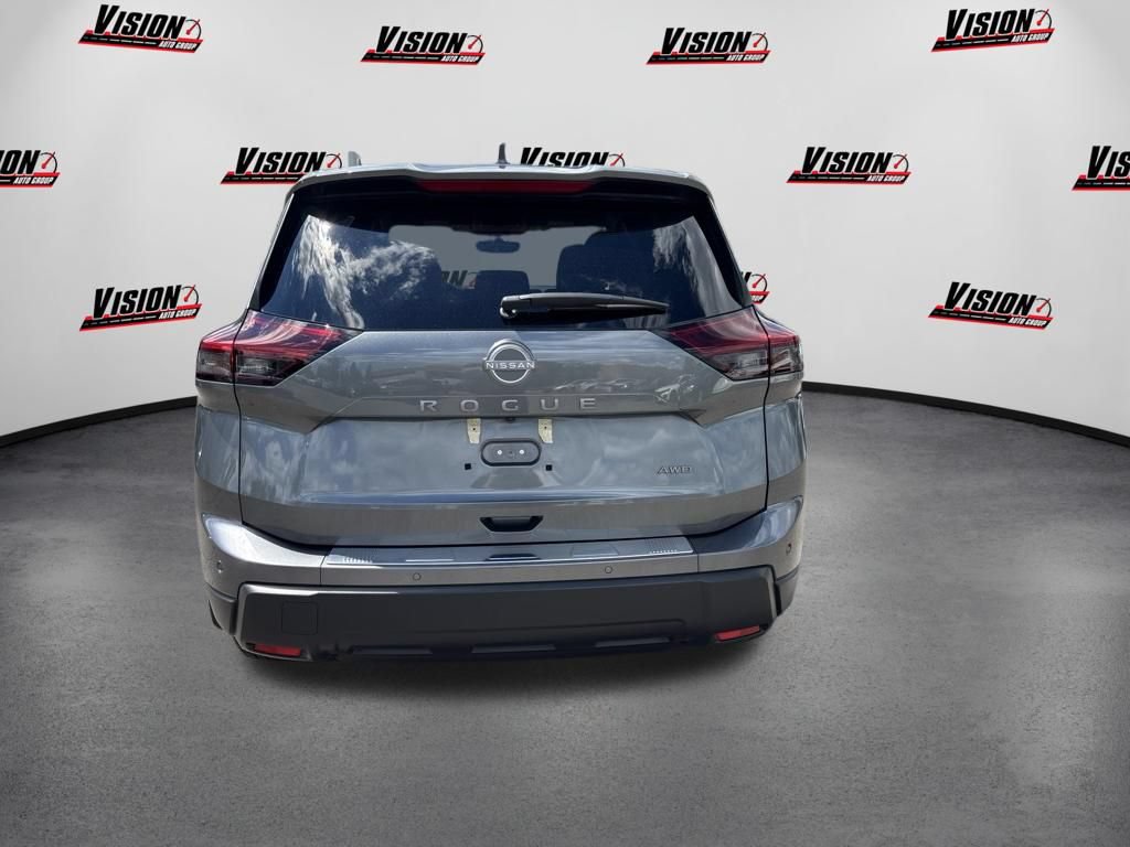 Certified 2026 Nissan Rogue SV AWD/4WD image 6