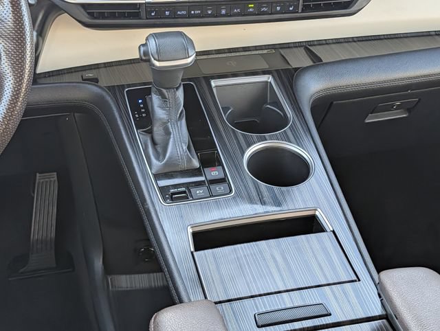 Used 2022 Toyota Sienna Platinum AWD/4WD image 14