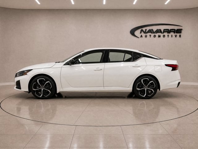 Used 2024 Nissan Altima 2.5 SR FWD image 5