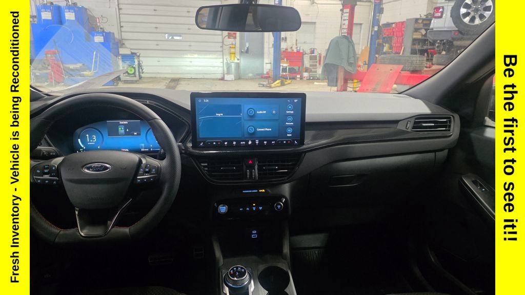 Used 2023 Ford Escape ST-Line Select w/ Tech Pack #2 image 12