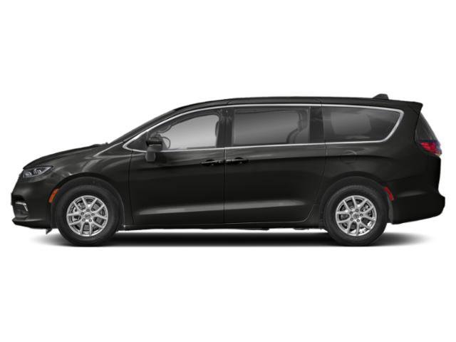 Used 2023 Chrysler Pacifica Limited FWD image 3