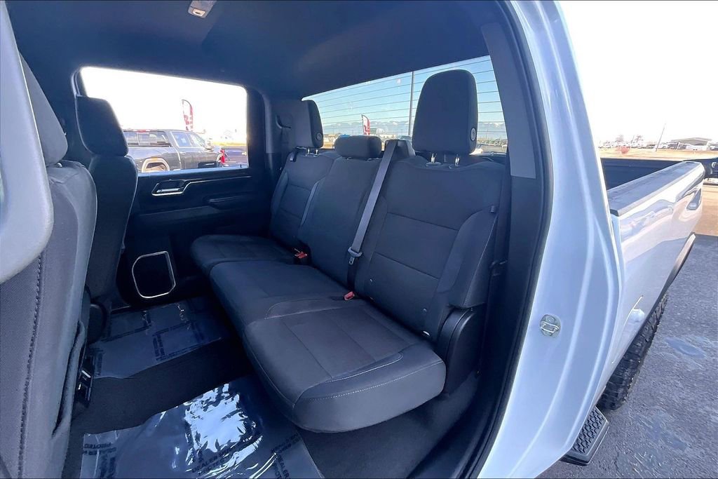 Used 2024 Chevrolet Silverado 3500 LT w/ Convenience Package image 27