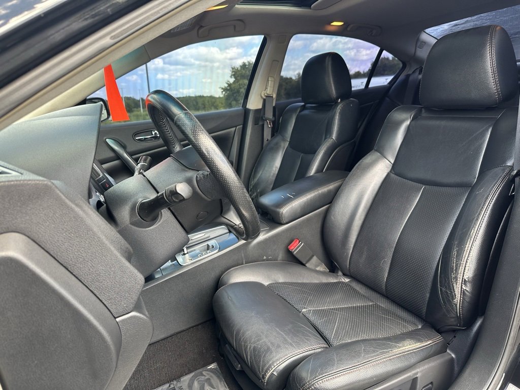 Used 2013 Nissan Maxima 3.5 SV w/ Cold Pkg image 14