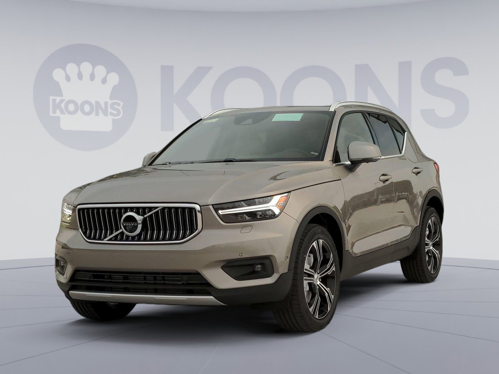 New 2022 Volvo XC40 T5 Inscription w/ Advanced Package image 1