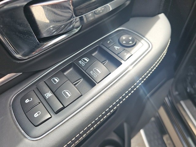 Used 2017 RAM 1500 Limited image 15