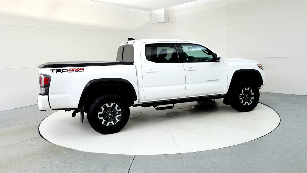Certified 2022 Toyota Tacoma TRD Off-Road w/ Technology Package AWD/4WD image 6