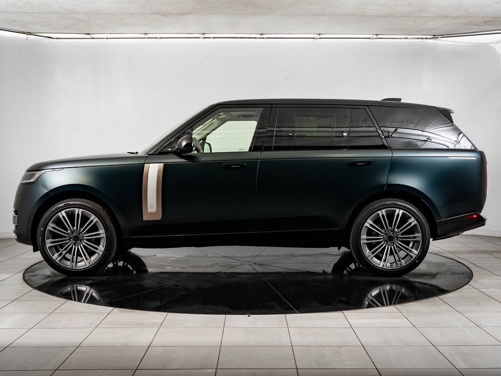 New 2026 Land Rover Range Rover SV AWD/4WD image 12