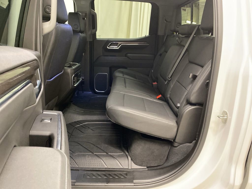 Used 2024 Chevrolet Silverado 1500 LTZ w/ LTZ Premium Package image 16