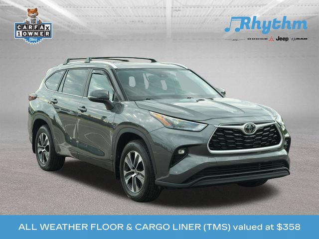 Used 2024 Toyota Highlander XLE