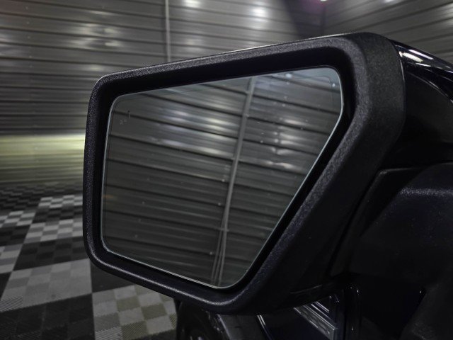 Used 2022 Ford F150 Lightning Lariat image 39