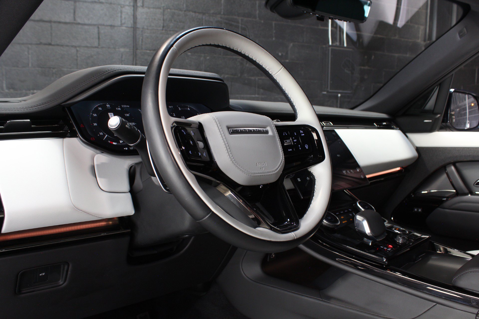 Used 2023 Land Rover Range Rover Sport SE Dynamic AWD/4WD image 27