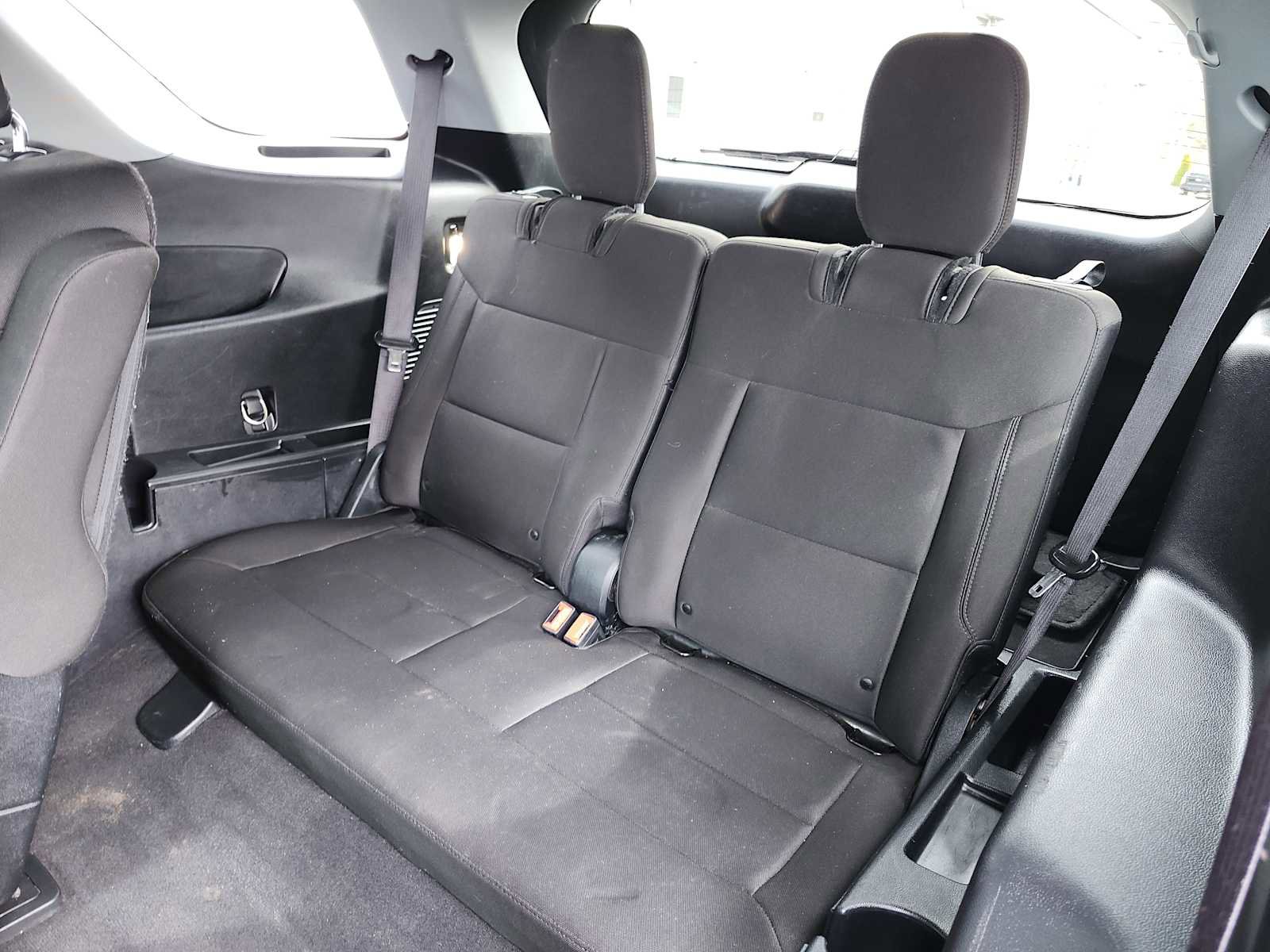 Used 2023 Ford Explorer XLT image 16