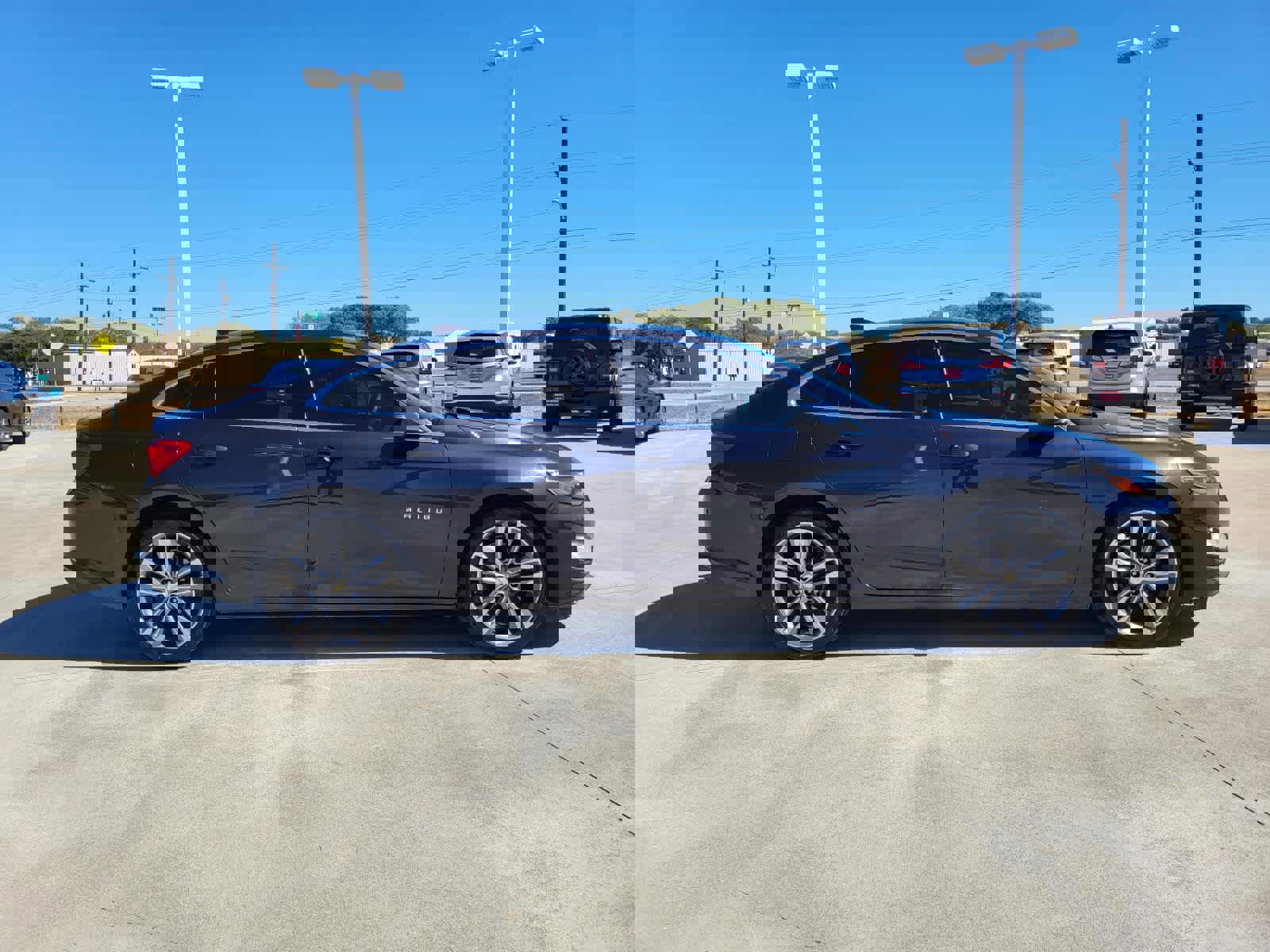 Used 2023 Chevrolet Malibu LT w/ Driver Confidence Package image 6