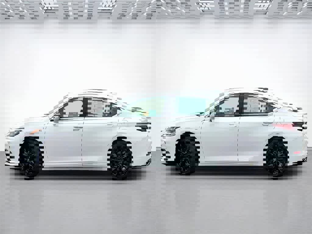 Used 2023 Lexus ES 350 F Sport image 3