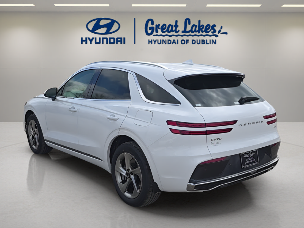 Used 2026 Genesis GV70 2.5T Select AWD/4WD image 3