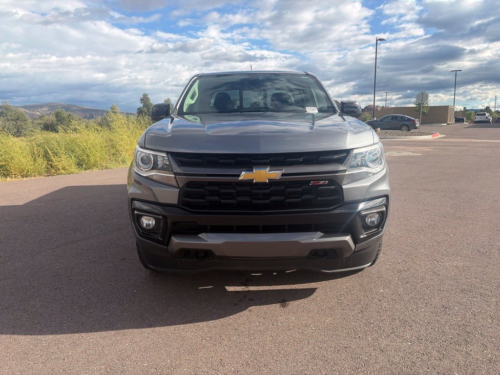 Used 2021 Chevrolet Colorado Z71 w/ Safety Package AWD/4WD image 9