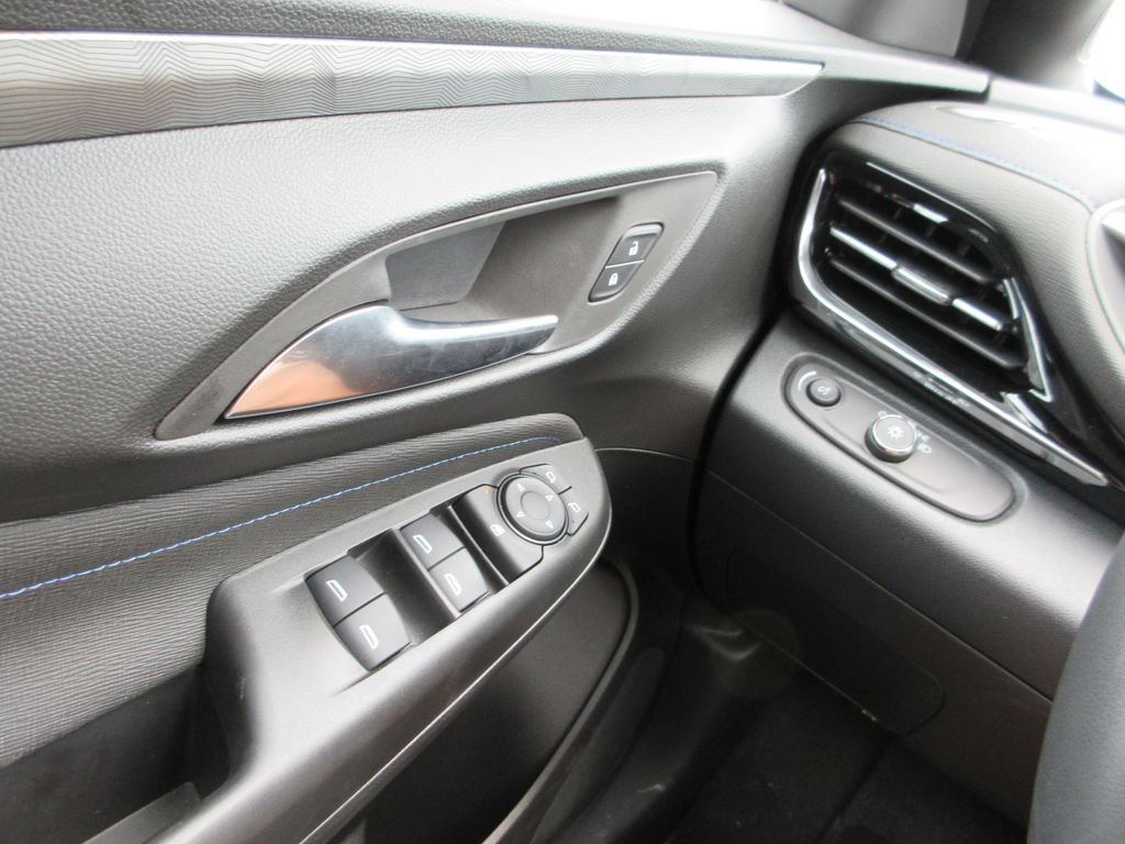 New 2026 Buick Envista Sport Touring w/ Convenience I Package FWD image 16