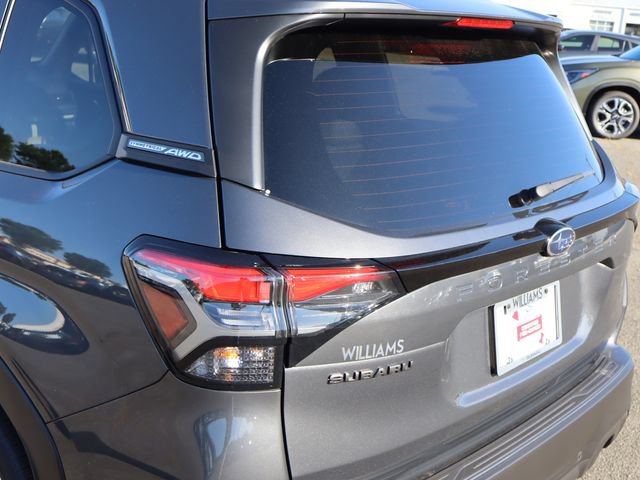 Used 2025 Subaru Forester Limited w/ Popular Package #1 AWD/4WD image 13