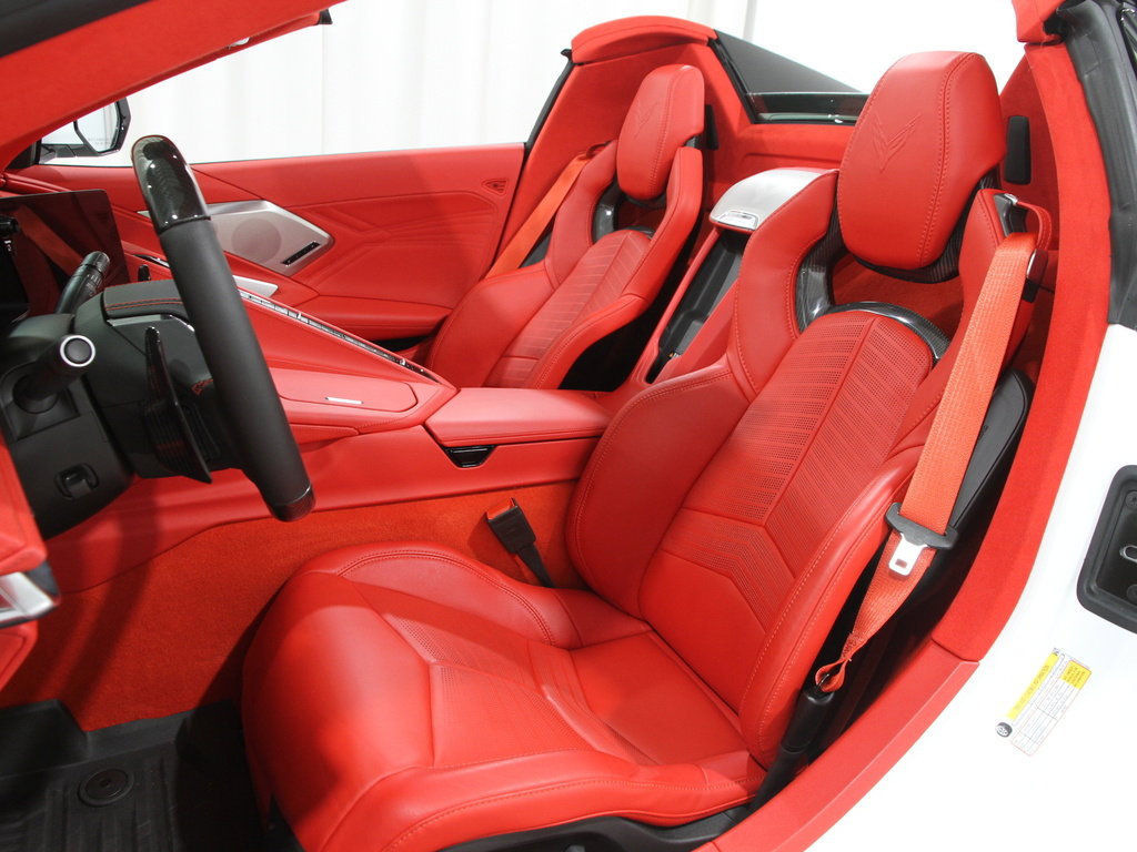 Used 2024 Chevrolet Corvette Z06 image 8