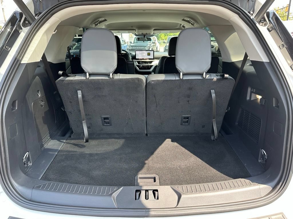 New 2026 Ford Explorer Active w/ Active Comfort Package AWD/4WD image 27