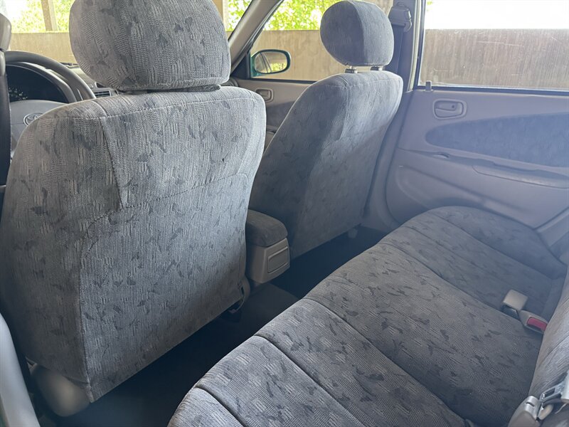 Used 1998 Toyota Corolla LE FWD image 13