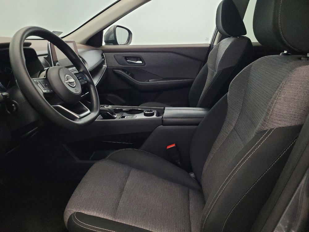 Used 2022 Nissan Rogue SV image 17