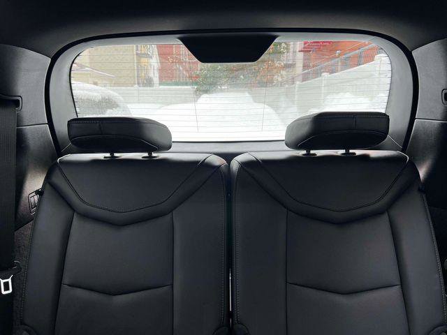 Used 2024 Cadillac XT6 Premium Luxury image 10
