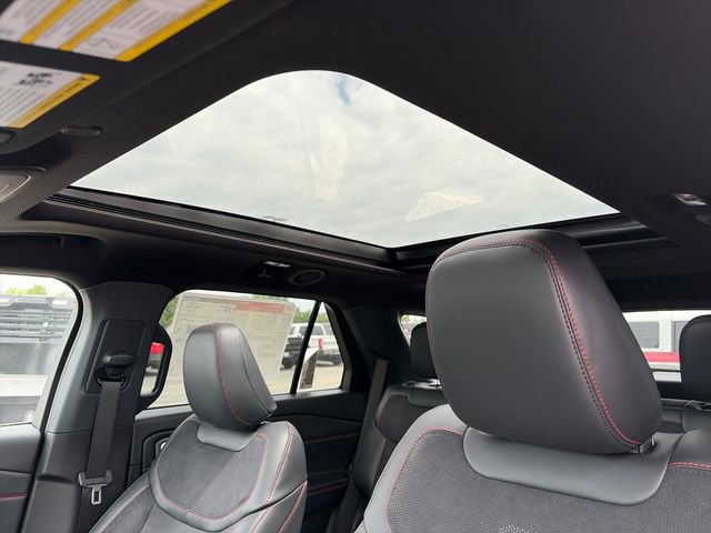 New 2026 Ford Explorer ST w/ Sun And Sound Package AWD/4WD image 29