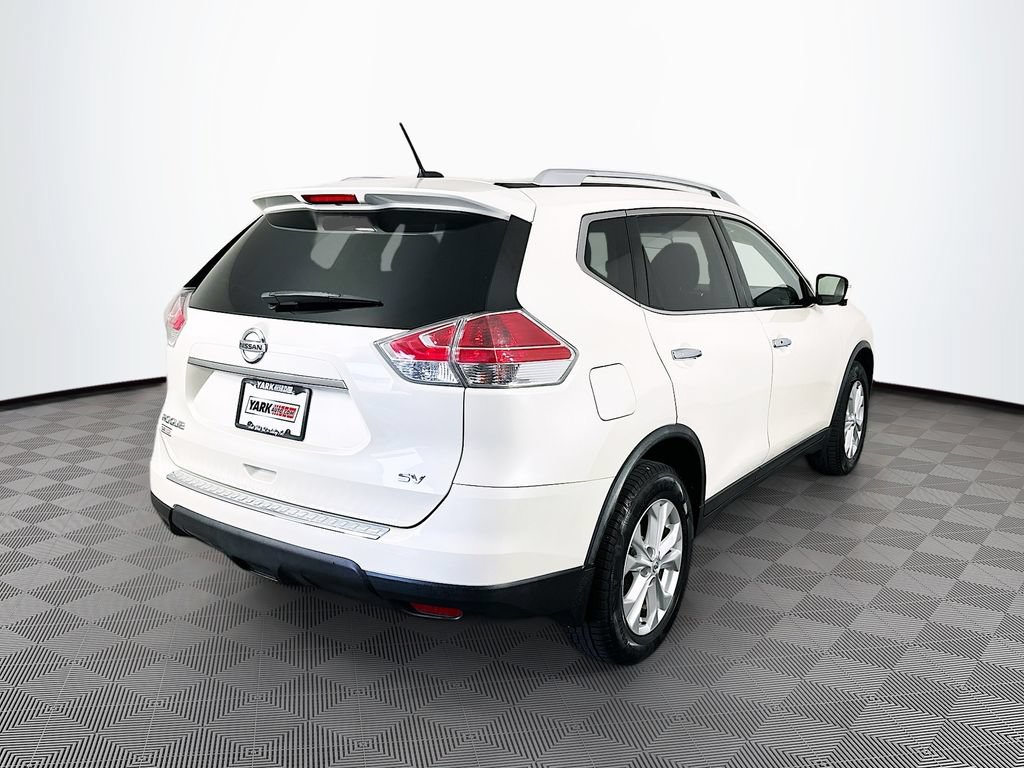 Used 2016 Nissan Rogue SV w/ SV Premium Package FWD image 10